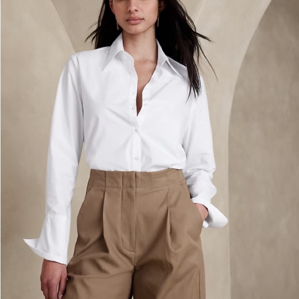 NWT Perfect Banana Republic White Button-Down Shirt